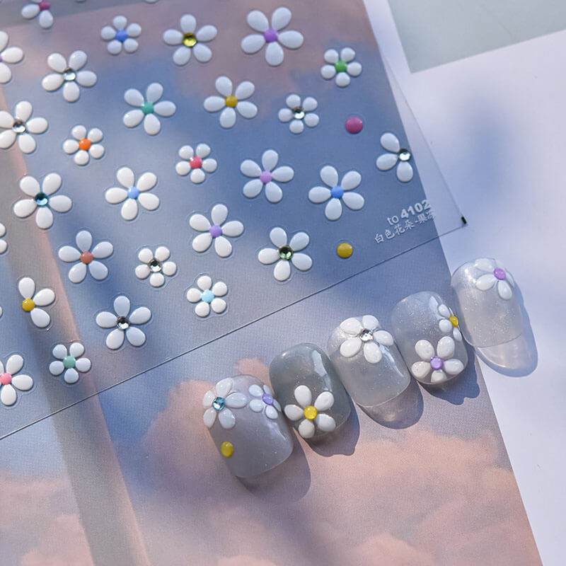 Detailed White Flower Nail Stickers - Beautiful crystal accents