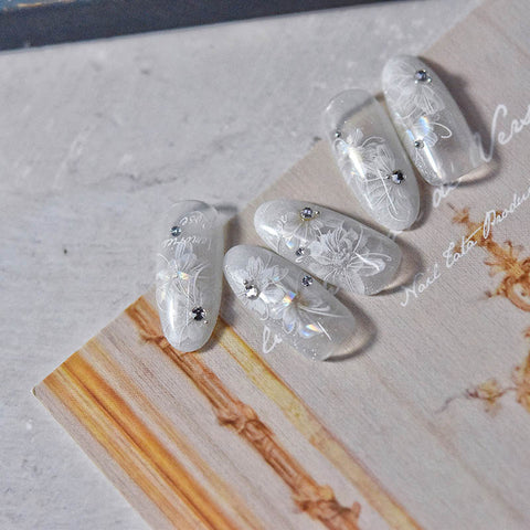 aesthetic flower nail designs