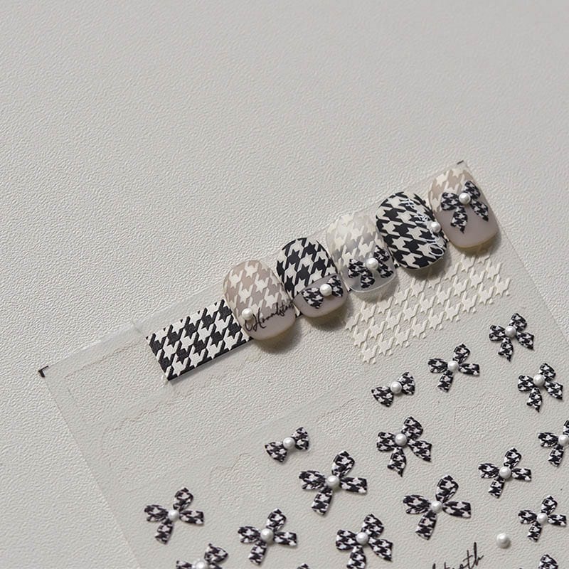 Houndstooth nail decal
