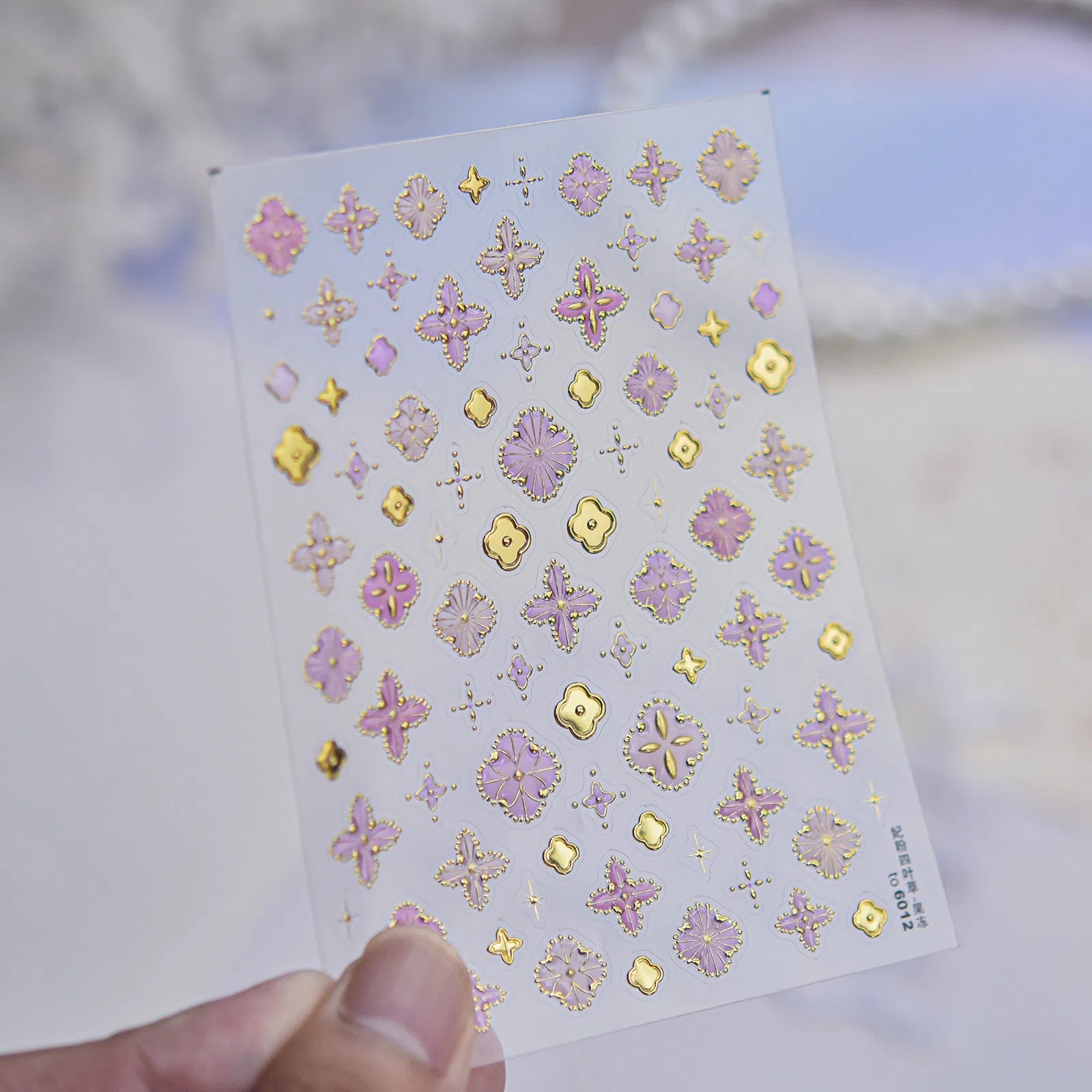 Four Leaf Clover Nail Stickers | Lucky Nail Art Decals - to6012-gold variant image
