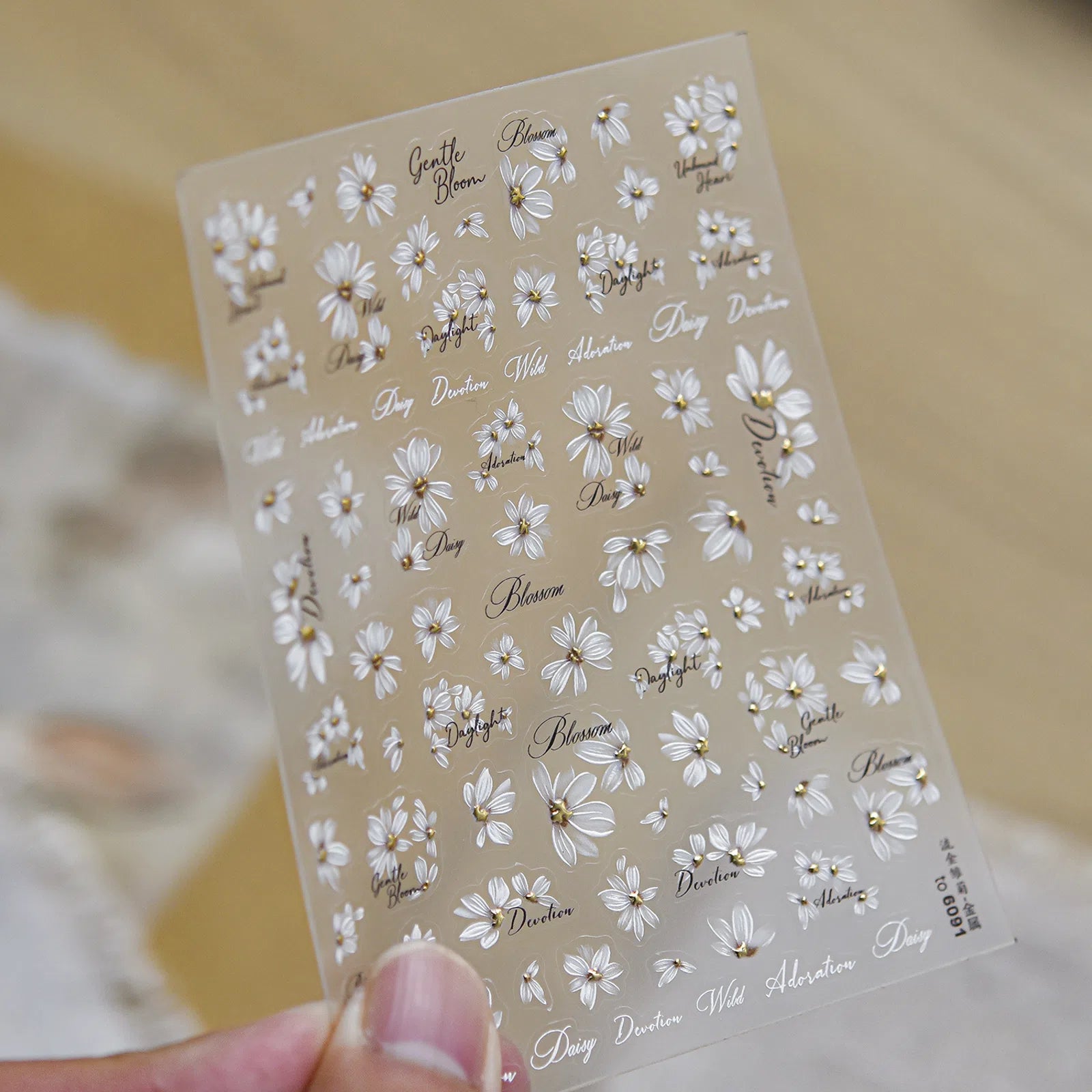 Gold Daisy Nail Stickers | Vintage Floral Nail Art Decals - to6091 variant image