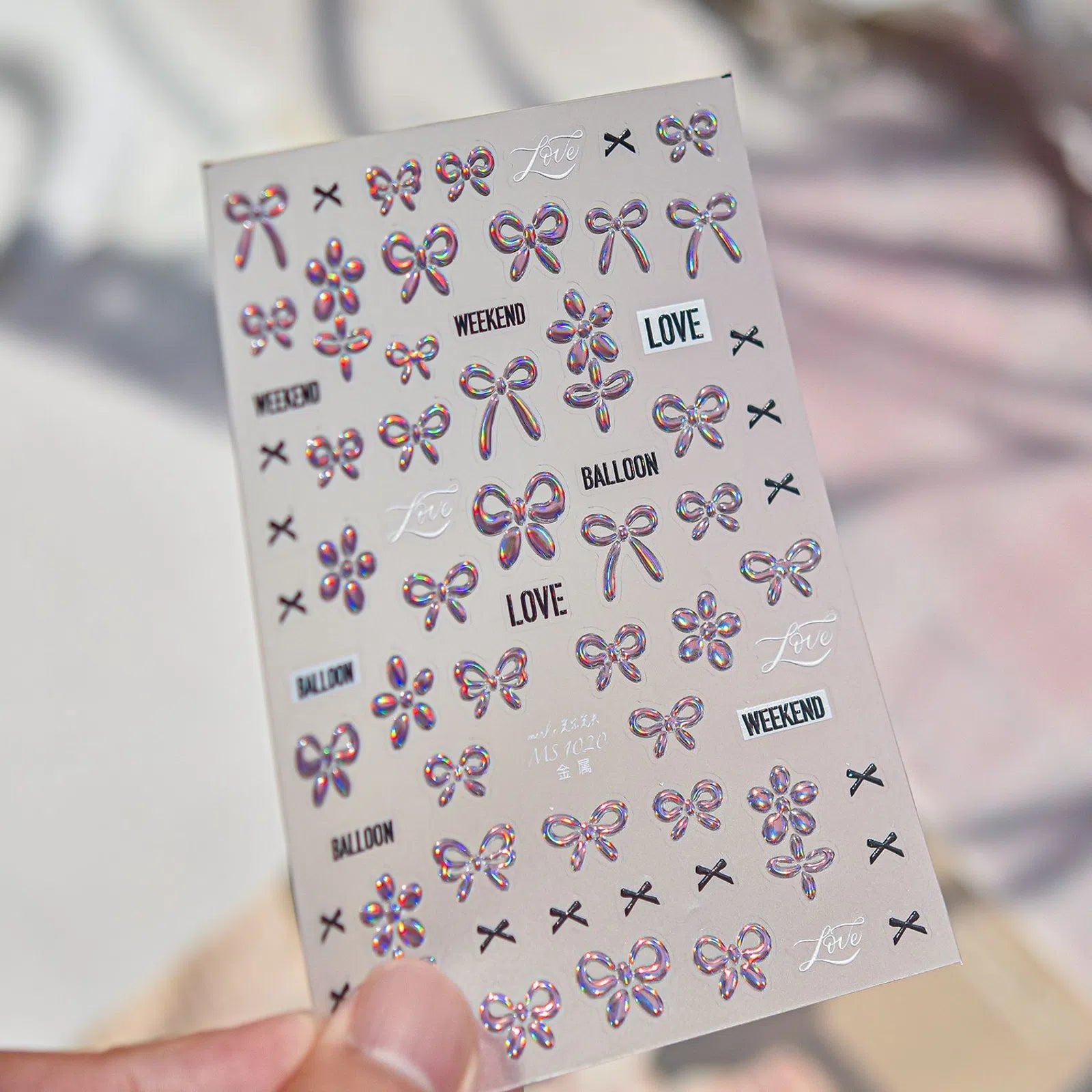 MS1020 Metallic Bow Nail Stickers variant image - Tomoni Nail Art