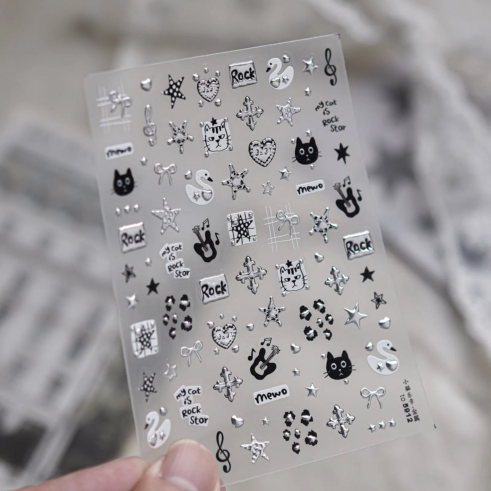 to5912 Metallic Cat Nail Stickers variant image - Tomoni Nail Art