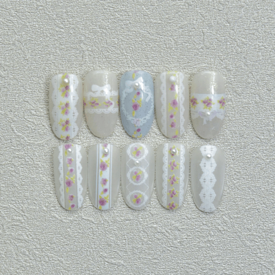 wedding flower and lace nail design